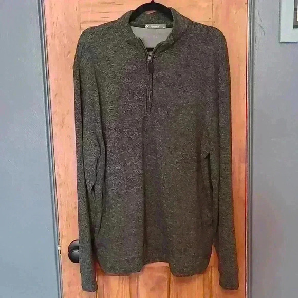 Heather Grey 1/4 Zip - Picture 2 of 8